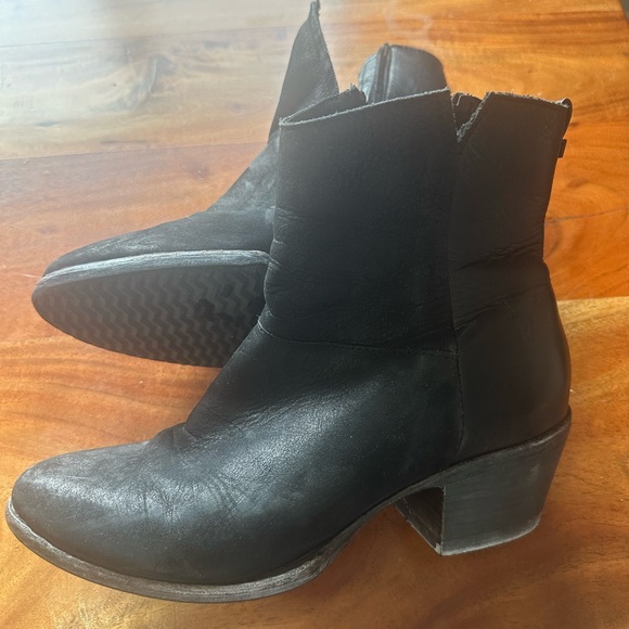 RUDSAK Shoes - Women's Rudsak Black Ankle Boots